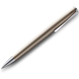 lamy.1225924.bp.lostivale.eu.2