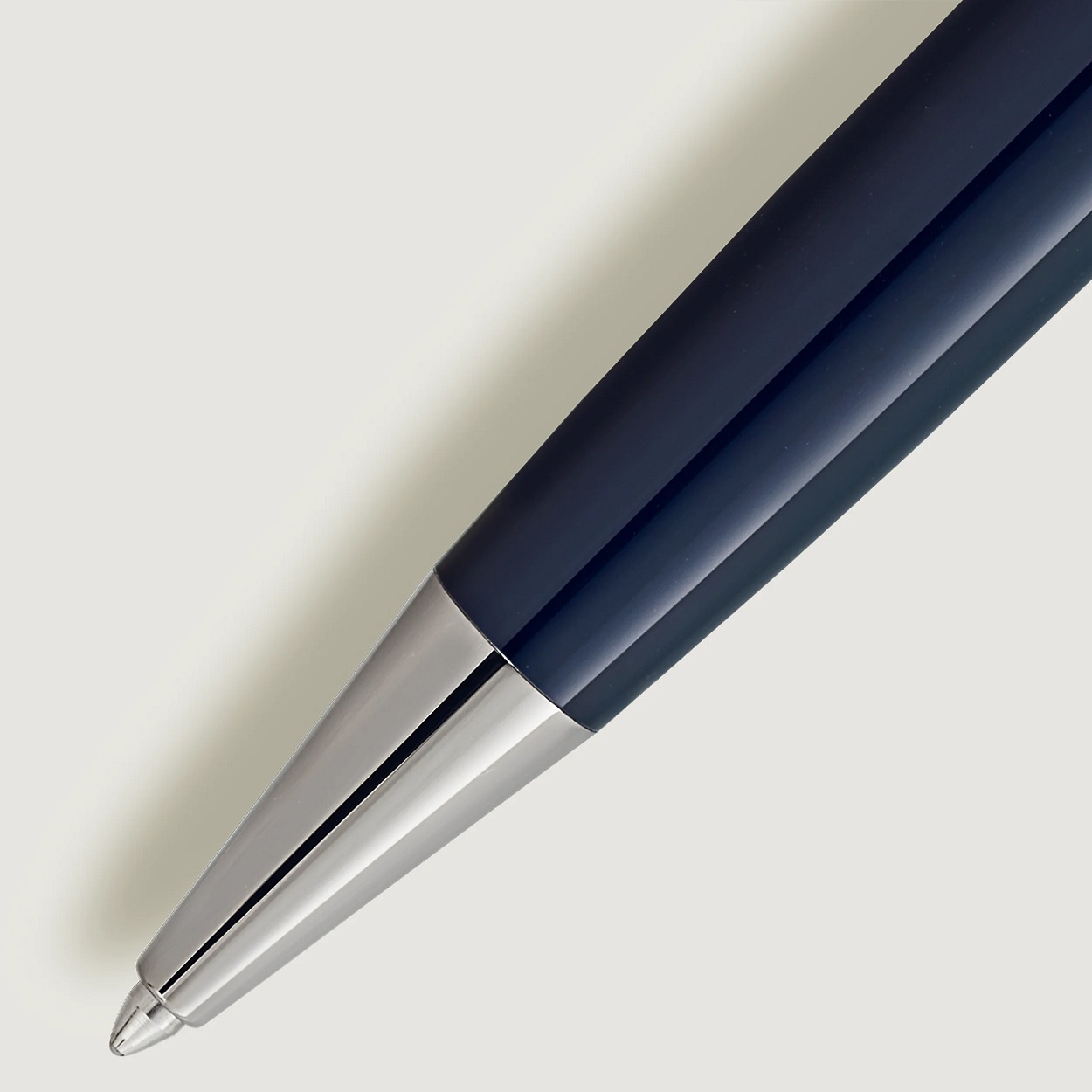 MONTBLANC 132881 Penna a sfera Classique Meisterstück Around the World in 80 Days - immagine 2